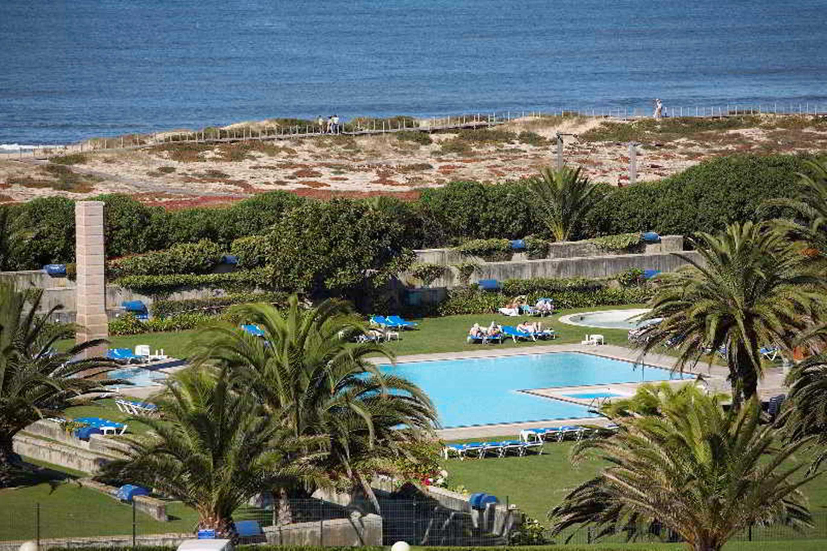 Hotel Solverde Spa And Wellness Center Vila Nova de Gaia Fasiliteter bilde The resort's swimming pool