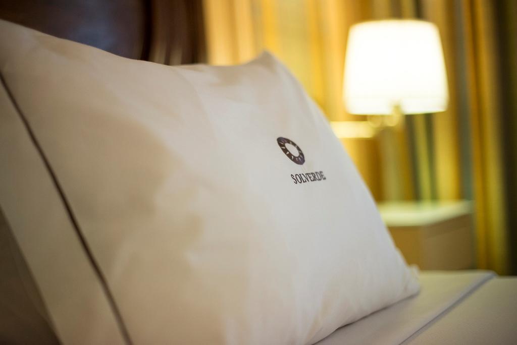 Hotel Solverde Spa And Wellness Center Vila Nova de Gaia Rom bilde A pillow